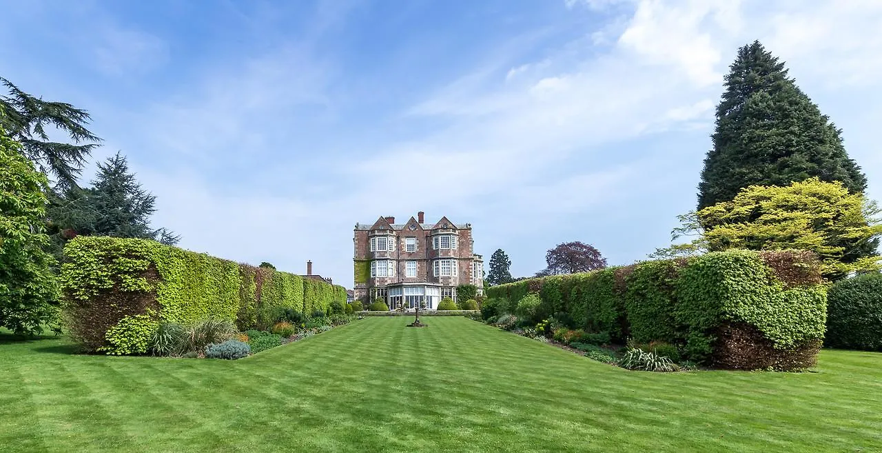 נארסבורו Goldsborough Hall