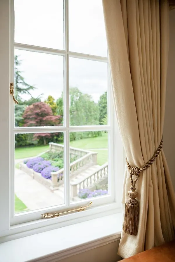 נארסבורו Goldsborough Hall מלון