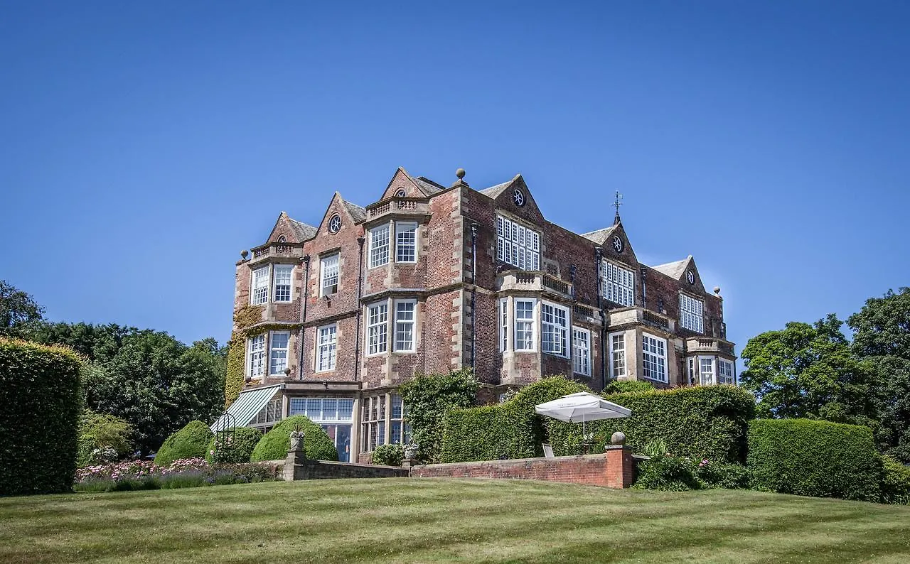 נארסבורו Goldsborough Hall